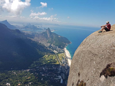 Wanderung auf den Pedra da Gávea mit Guide Geführte Gruppe auf der Wanderung zum Pedra da Gávea