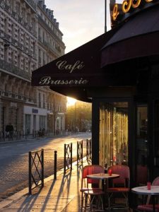 braserie- Cultura europeia do café e do terraço