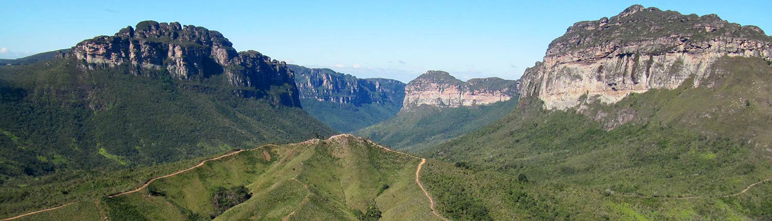 Locations of the Chapada Diamantina National Park and the town of